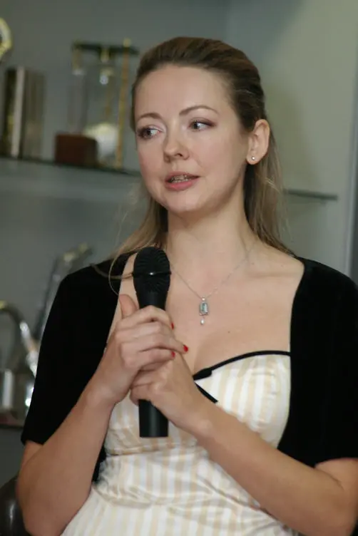 1160289783_images049.jpg — картина, Выставка в Питере