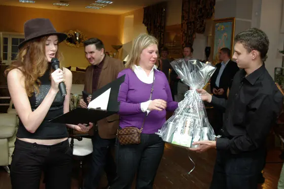 1160300737_images135.jpg — картина, Выставка в Питере